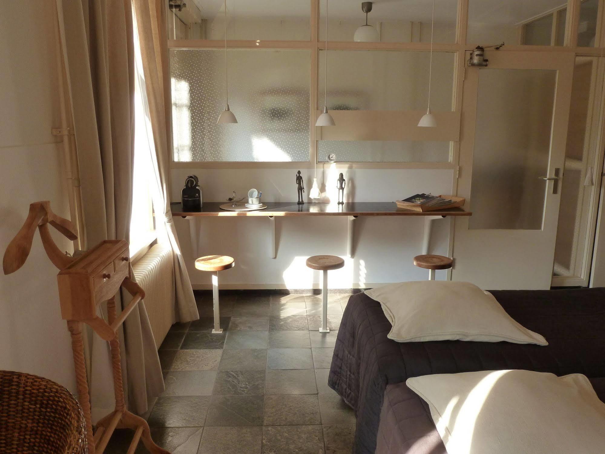Hotel Het Oude Postkantoor ブルメン エクステリア 写真