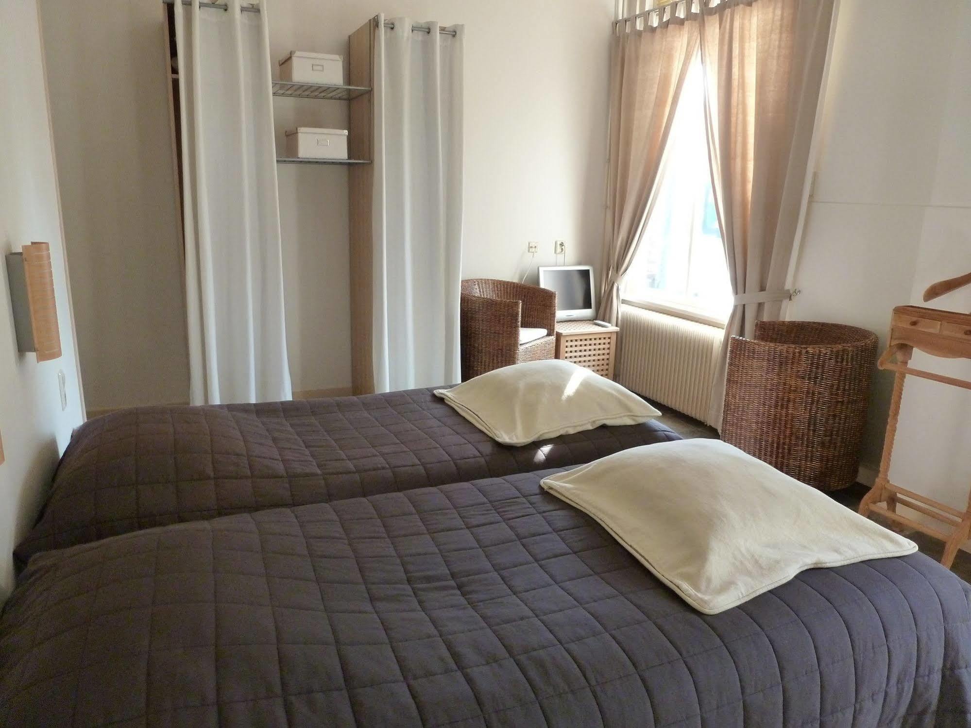 Hotel Het Oude Postkantoor ブルメン エクステリア 写真